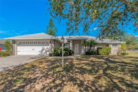 939 Oxford Way, Lake Wales, FL 33853