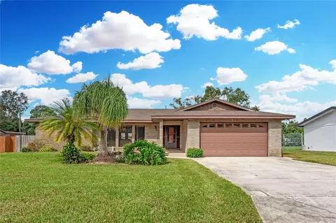 524 Coleman Dr W, Winter Haven, FL 33884