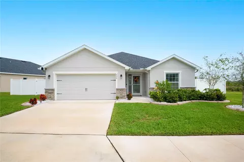 736 Caribbean Dr, Mulberry, FL 33860
