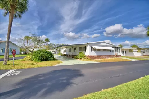 4710 Dogwood St, Winter Haven, FL 33880