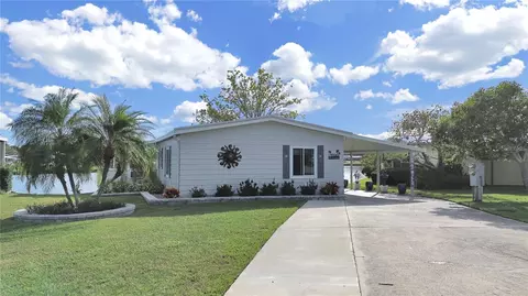 4950 Foxwood Lake Dr, Lakeland, FL 33810