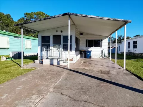 175 Bonnie Dr, Auburndale, FL 33823