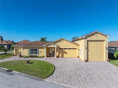 3604 Blackmoor Ln, Lake Wales, FL 33859