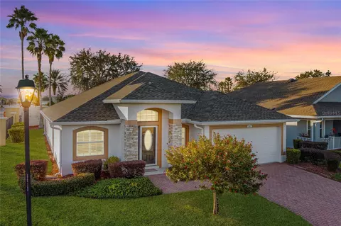 4092 Carteret Dr, Winter Haven, FL 33884