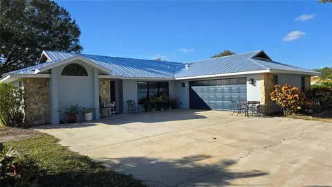 221 SW 72nd Ter, Okeechobee, FL 34974