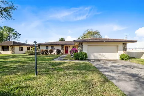 25 Aviation Dr, Winter Haven, FL 33881