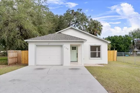 735 Avenue R NE, Winter Haven, FL 33881