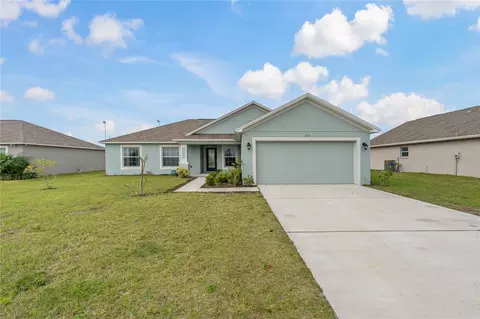 513 Central Ridge Ln, Frostproof, FL 33843