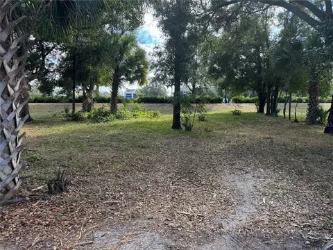 W Magnolia Street, Lakeland, FL 33815