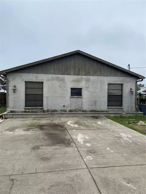 1842 Shady Lane Dr, Lake Wales, FL 33898