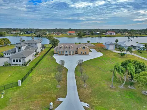 13033 Mcintosh Lakes Ln, Dover, FL 33527