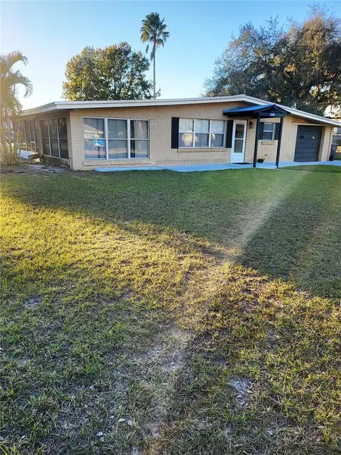 4105 Oak Dr, Winter Haven, FL 33881 photo 1