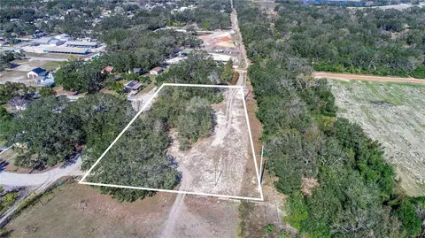 Daniel Street, Dundee, FL 33838