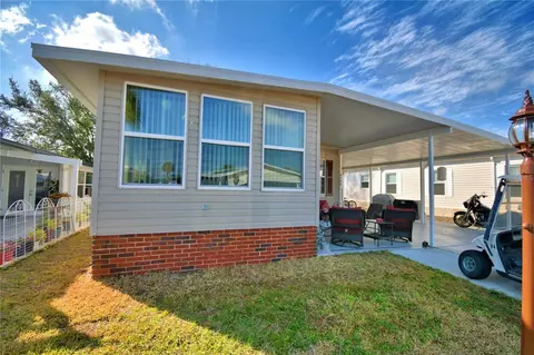 4189 Rolling Oaks Dr, Winter Haven, FL 33880