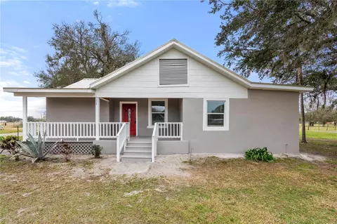 236 Franklin St, Bowling Green, FL 33834