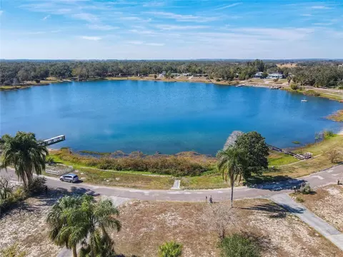 1107 Saint Anne Shrine Rd, Lake Wales, FL 33898