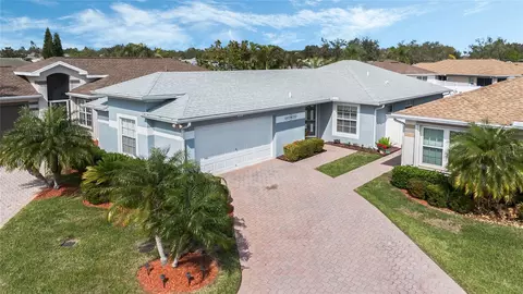 3418 Raleigh Dr, Winter Haven, FL 33884