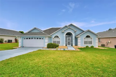 1935 Bermuda Pointe Dr, Haines City, FL 33844