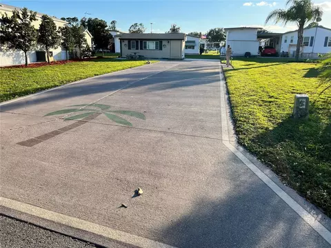 5037 Shore Line Dr, Polk City, FL 33868