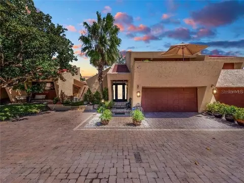 26 Casarena Ct, Winter Haven, FL 33881