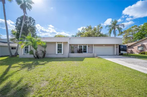 5115 Woodgreen Ln, Lakeland, FL 33811