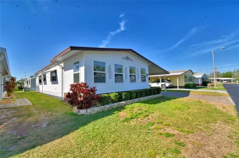 4076 Rolling Oaks Dr, Winter Haven, FL 33880