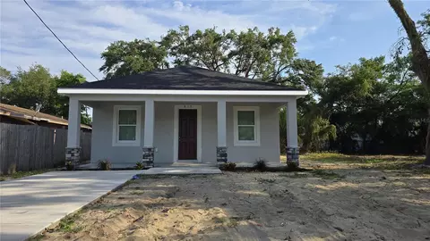 615 Avenue S NE, Winter Haven, FL 33881