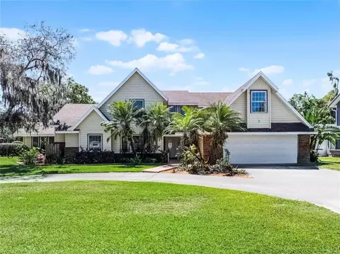 2 Bridgewater Dr, Winter Haven, FL 33884