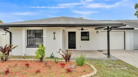 813 Mikasuki Dr, Lakeland, FL 33813