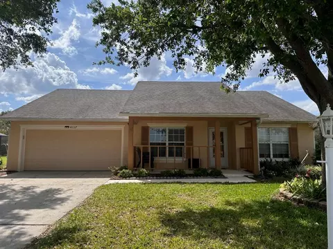4337 Dinner Lake Dr, Lake Wales, FL 33859