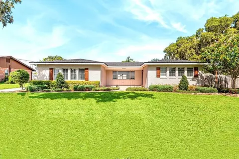 2096 Lake Ariana Blvd, Auburndale, FL 33823