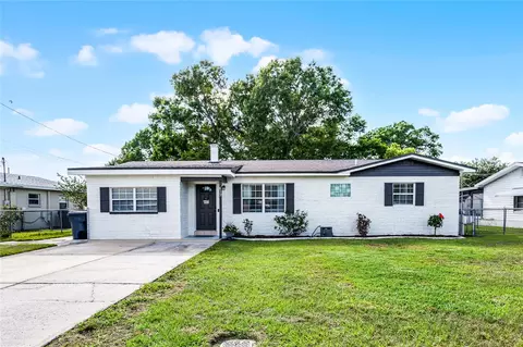 612 Ralph St, Auburndale, FL 33823