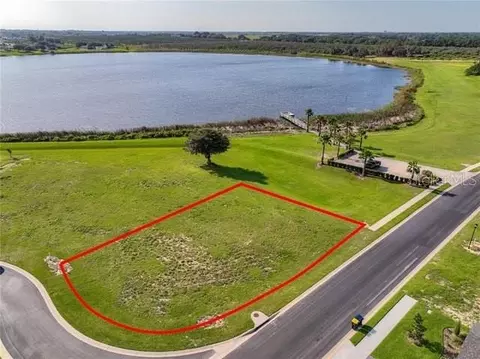 402 Waterfern Trail Dr, Auburndale, FL 33823