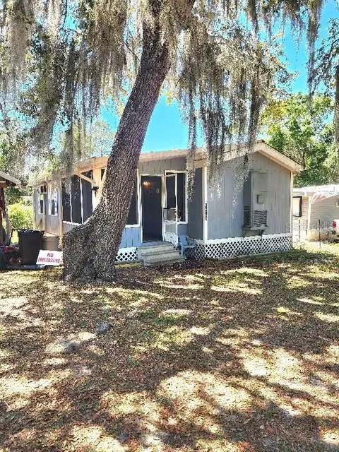 14450 NE 192nd Ln, Fort Mc Coy, FL 32134