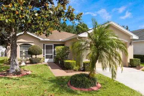 284 Lake Suzanne Dr, Lake Wales, FL 33859