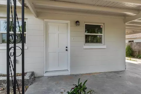 4760 Holton Rd, Auburndale, FL 33823