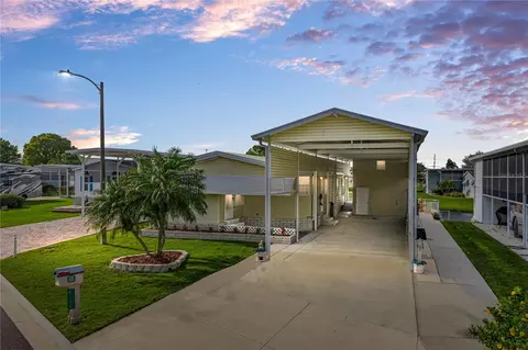 5130 Island View Cir N, Polk City, FL 33868