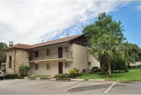 817 Orchid Springs Dr, Winter Haven, FL 33884