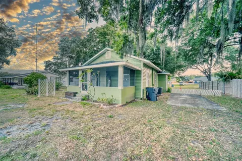 230 Denton Ave, Auburndale, FL 33823