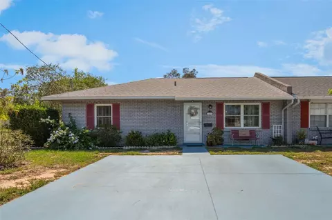 1408 Thousand Roses Dr S, Lake Wales, FL 33853