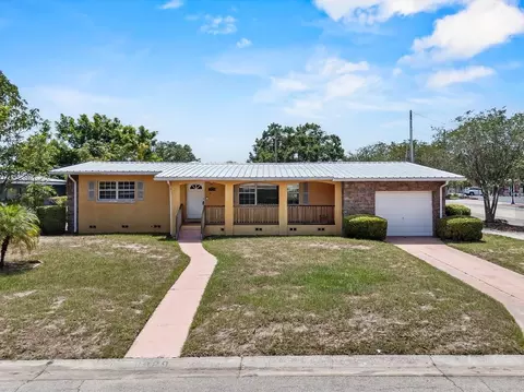 1929 4th St NE, Winter Haven, FL 33881