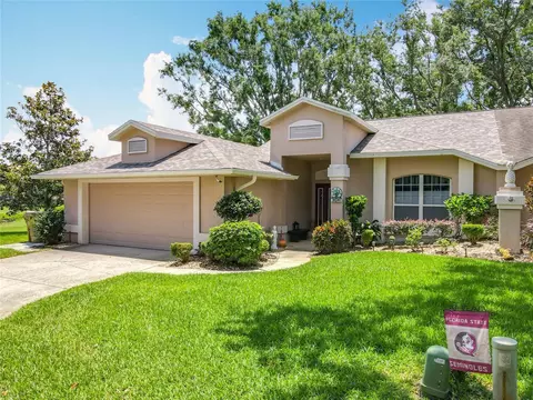 8640 Firestone Cir, Clermont, FL 34711