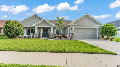 204 Walkers Point Dr, Auburndale, FL 33823