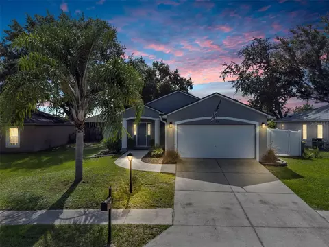 124 Eagle Point Blvd, Auburndale, FL 33823