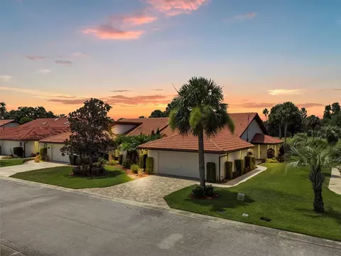 2688 Clubhouse Dr, Lake Wales, FL 33898