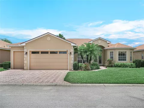 5200 Pebble Beach Blvd, Winter Haven, FL 33884