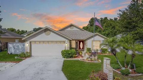 237 Oak Chase Pl, Davenport, FL 33896