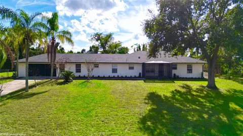 516 Starr Ridge Dr, Lake Wales, FL 33898