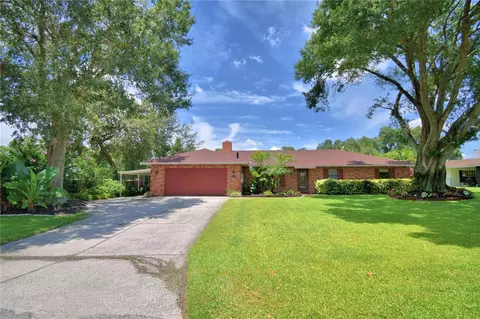 2814 Grapefruit Dr, Auburndale, FL 33823