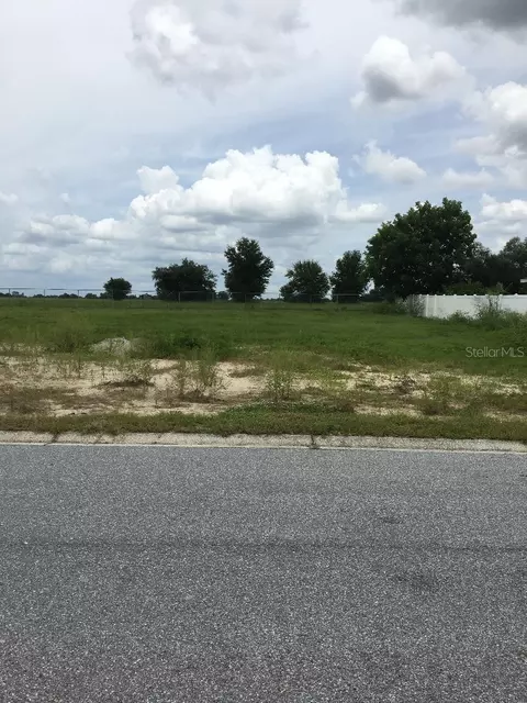 1776 Lakehill Dr, Winter Haven, FL 33884